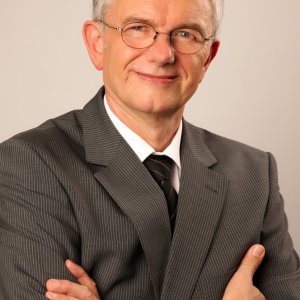 Profilbild von Wolfgang Haker