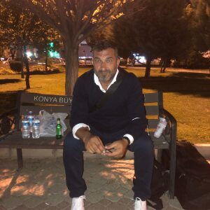 Profilbild von Yener Yasatemur