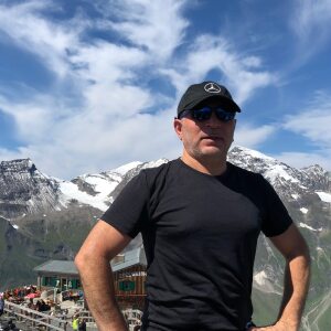 Profilbild von Yüksel Akgüzel