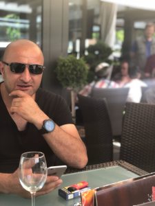 Profilbild von Yurt Elmas
