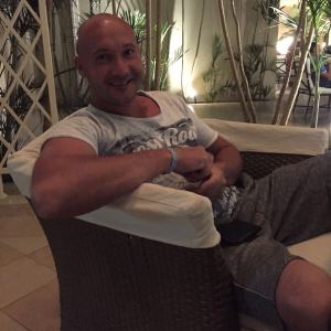 Profilbild von Yves Lühmann