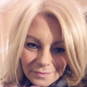 Profilbild von Yvonne Schroeder