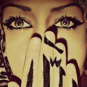 Profilbild von Zainab Serhan