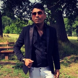 Profilbild von Zeeshan Muhammad